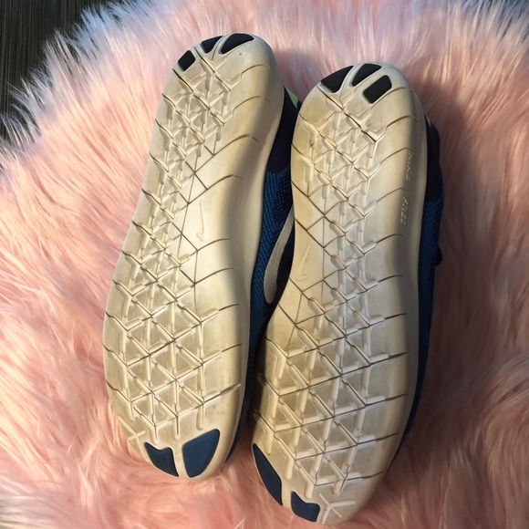Nike Free RN 6Y - Picture 4 of 6